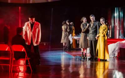 Sceny z życia małżeńskiego na motywach scenariusza Ingmara Bergmana