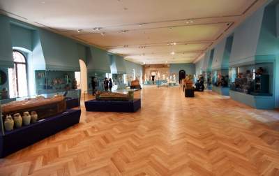 "Źródła": Galeria Sztuki Starożytnej w Arsenale - zdjęcie 2