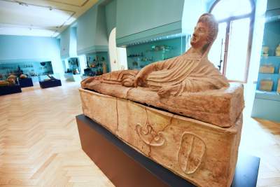 "Źródła": Galeria Sztuki Starożytnej w Arsenale - zdjęcie 12