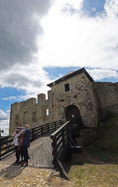 Zamek Rabsztyn zaprasza. Piękne miejsce - zdjęcie 44