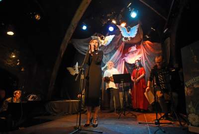 Piwnica pod Baranami zaczęła świętowanie - zdjęcie 7