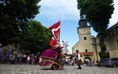 Wyjątkowy, jeszcze pandemiczny, korowód Lajkonika - zdjęcie 9