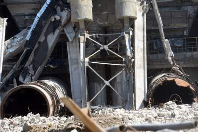 Niewiele już zostało z Cementowni Nowa Huta. Fot. Marek Lasyk - zdjęcie 28