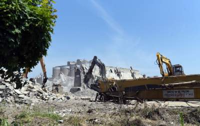 Niewiele już zostało z Cementowni Nowa Huta. Fot. Marek Lasyk - zdjęcie 26