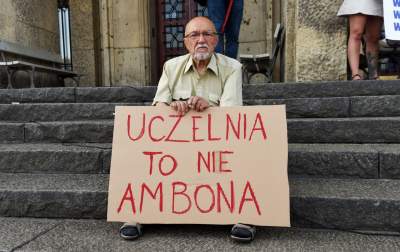 "Czarnek nie jest KUL", protest przeciwko ideologizacji nauki. Fot. Marek Lasyk - zdjęcie 9