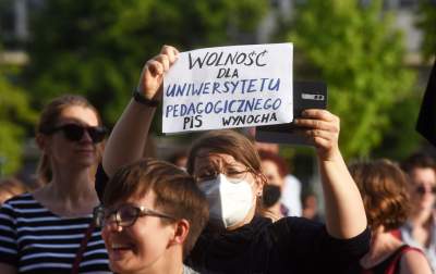 "Czarnek nie jest KUL", protest przeciwko ideologizacji nauki. Fot. Marek Lasyk - zdjęcie 20