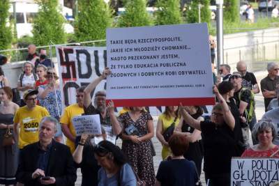 "Czarnek nie jest KUL", protest przeciwko ideologizacji nauki. Fot. Marek Lasyk - zdjęcie 39