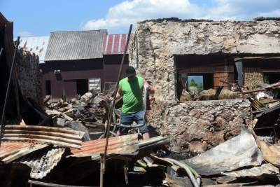 Koszmarny obraz zniszczeń po pożarze na Spiszu. Fot. Marek Lasyk - zdjęcie 14