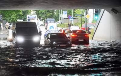 Zalany wiadukt na ul. Wrocławskiej, fot Marek Lasyk - zdjęcie 7