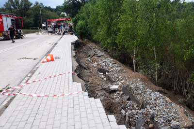 Głogoczów: sprzątanie po powodzi błyskawicznej - zdjęcie 16