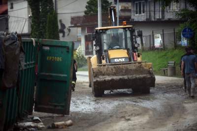 Głogoczów: sprzątanie po powodzi błyskawicznej - zdjęcie 9