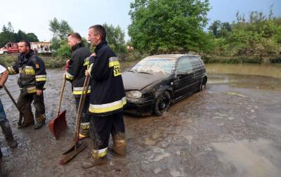 Głogoczów: sprzątanie po powodzi błyskawicznej - zdjęcie 52