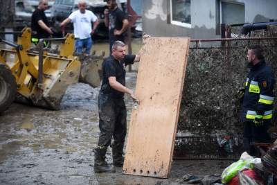 Głogoczów: sprzątanie po powodzi błyskawicznej - zdjęcie 28