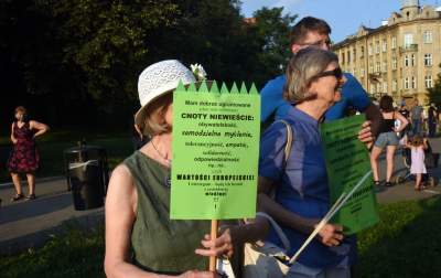 Marsz cnotliwych niewiast, wiedźm i innych obywateli - zdjęcie 5