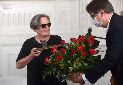 Agnieszka Holland z nagrodą im. Jerzego Turowicza, fot. Marek Lasyk - zdjęcie 14