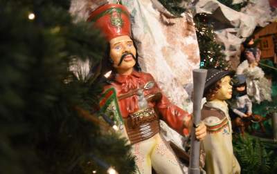 Samolot, grill i inne cuda: największe ruchome szopki w Krakowie - zdjęcie 6