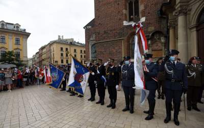 Rynek Główny: oficjalne obchody rocznicy wybuchu Powstania - zdjęcie 19