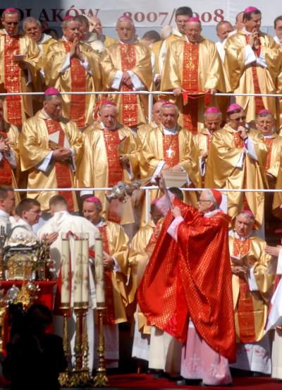 Siedem lat temu zmarł kardynał Macharski, był powszechnie szanowany - zdjęcie 7