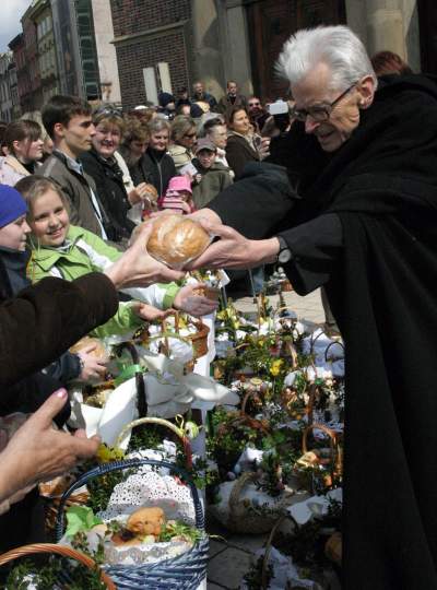 Siedem lat temu zmarł kardynał Macharski, był powszechnie szanowany - zdjęcie 4