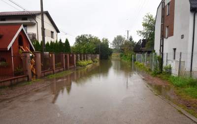 Sprzątanie po ulewie. Bieżanów i Prokocim, fot. Marek Lasyk - zdjęcie 18