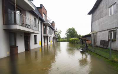 Sprzątanie po ulewie. Bieżanów i Prokocim, fot. Marek Lasyk - zdjęcie 19