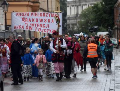 Pielgrzymi wyruszyli na Jasną Górę, fot. Marek Lasyk - zdjęcie 2