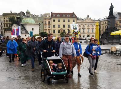 Pielgrzymi wyruszyli na Jasną Górę, fot. Marek Lasyk - zdjęcie 10