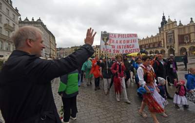 Pielgrzymi wyruszyli na Jasną Górę, fot. Marek Lasyk - zdjęcie 7