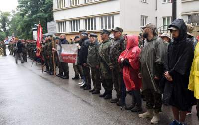 Deszcz ich nie zniechęcił. Jak co roku ruszyli do Kielc - zdjęcie 14