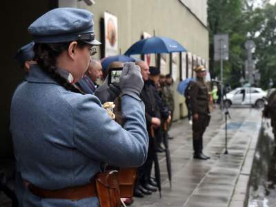 Deszcz ich nie zniechęcił. Jak co roku ruszyli do Kielc - zdjęcie 4
