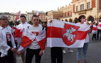 W Krakowie solidarni z Białorusią, fot. Marek Lasyk - zdjęcie 7