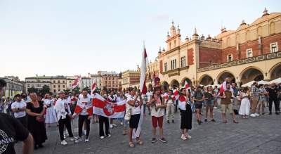 W Krakowie solidarni z Białorusią, fot. Marek Lasyk - zdjęcie 6
