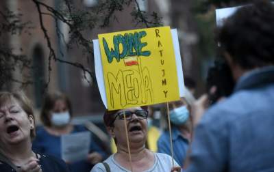 Protest przed siedzibą PiS, fot. Marek Lasyk - zdjęcie 23