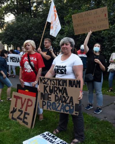 Protest przed siedzibą PiS, fot. Marek Lasyk - zdjęcie 12