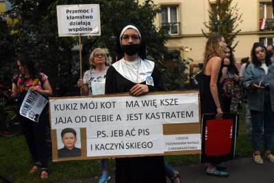 Protest przed siedzibą PiS, fot. Marek Lasyk - zdjęcie 3