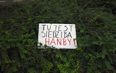 Protest przed siedzibą PiS, fot. Marek Lasyk - zdjęcie 10