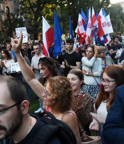 Protest przed siedzibą PiS, fot. Marek Lasyk - zdjęcie 31