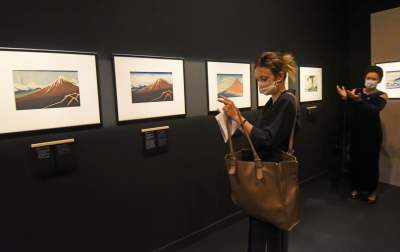 W Japonii jego dzieła są tak popularne, jak u nas Dama z gronostajem... - zdjęcie 10