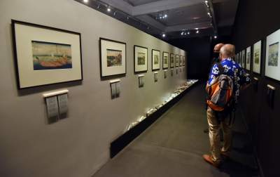 W Japonii jego dzieła są tak popularne, jak u nas Dama z gronostajem... - zdjęcie 15