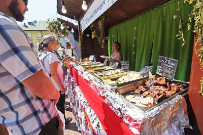 19. Festiwal Pierogów na Małym Rynku, fot. Marek Lasyk - zdjęcie 10