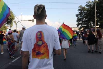 Radosny Marsz Równości idzie przez Kraków... (fot. Jan Graczyński) - zdjęcie 4