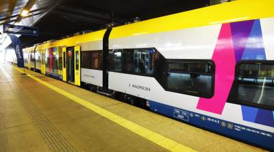 Uroczysty odbiór pociągu PESA ELF2, fot. Marek Lasyk - zdjęcie 10