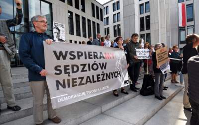 Sędziowie niezłomni: protestują każdego 18. dnia miesiąca - zdjęcie 15