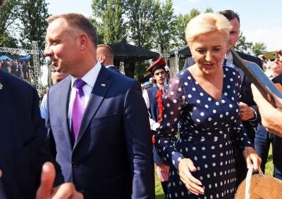 A po urlopie Prezydent z żoną pojechał na dożynki... - zdjęcie 13