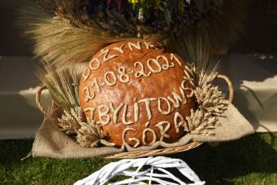 A po urlopie Prezydent z żoną pojechał na dożynki... - zdjęcie 18