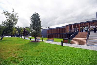 Tak prezentuje się nowo otwarty basen przy Eisenberga - zdjęcie 10