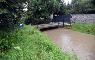 Bieżanów szykuje się na powódź. Stan alarmowy na Serafie - zdjęcie 9