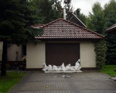 Bieżanów szykuje się na powódź. Stan alarmowy na Serafie - zdjęcie 11