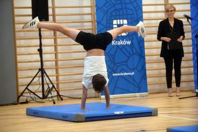 Szkola na Klinach: wywalczona przez mieszkańców - zdjęcie 12