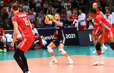 Orły fruwają w Krakowie. Zwycięstwo po szalonym meczu - zdjęcie 22